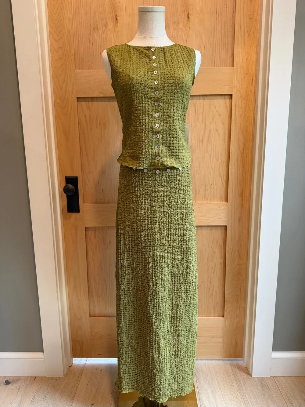 NWT Lisa Says Gah Olive Textured Button Top & Sammy Maxi Skirt Set M - Picture 2 of 10